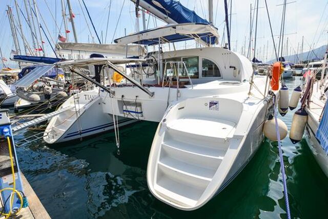 Lagoon 380 - 3 cab. Tiando