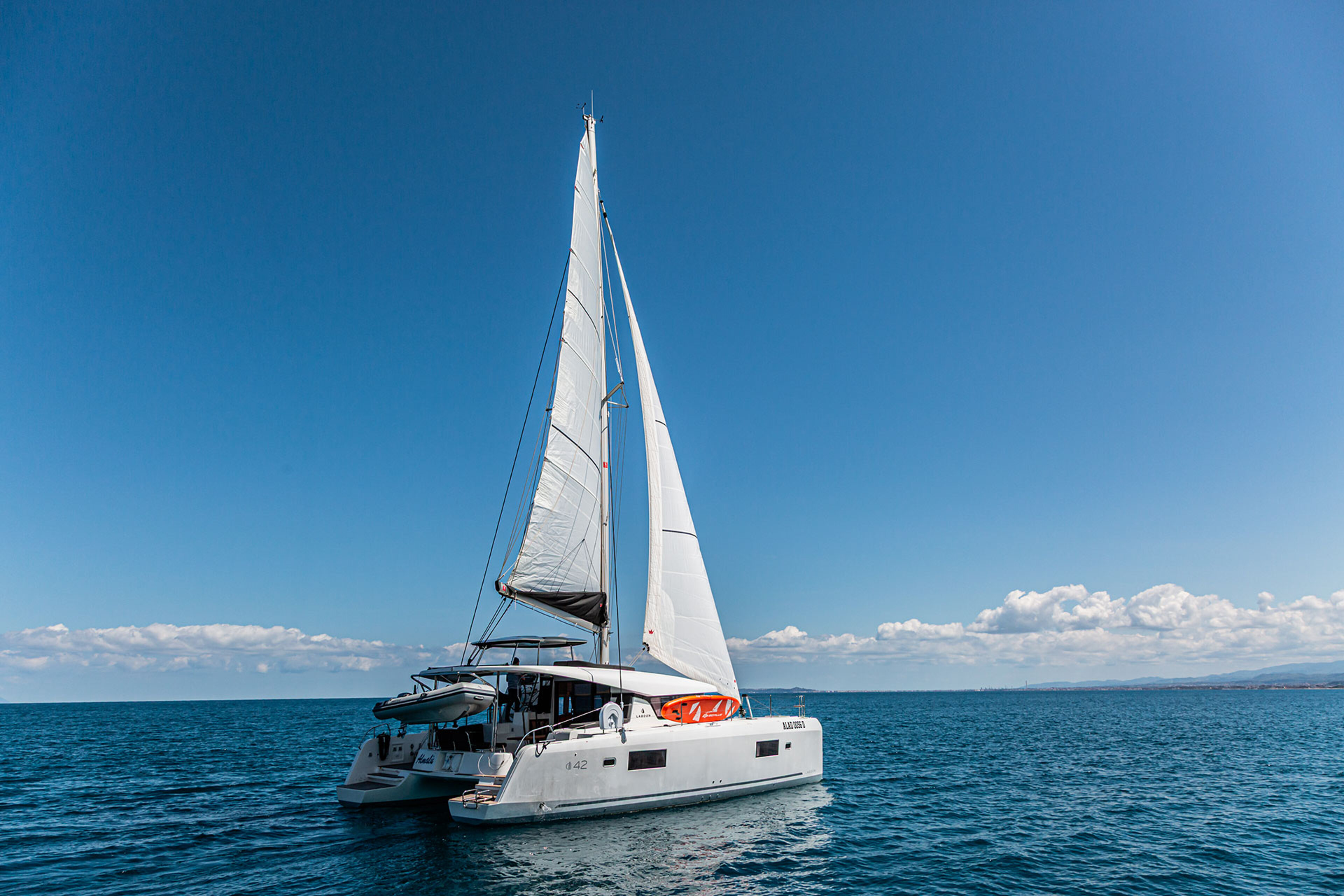 Lagoon 42 - 4 + 1 cab. Almalu