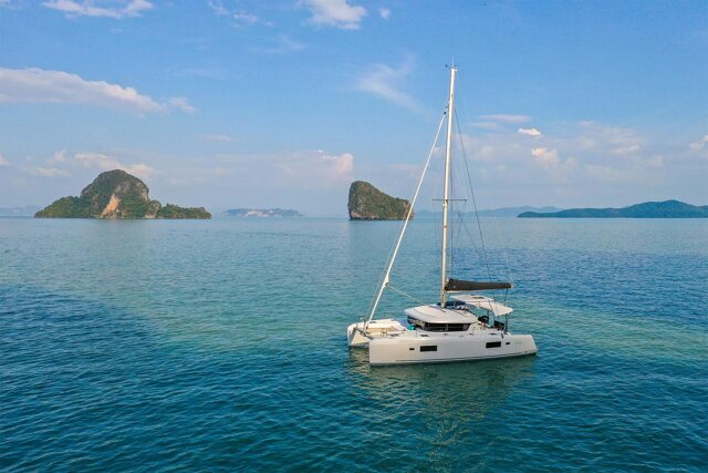 Lagoon 42 - 4 + 2 cab. Lizzy II