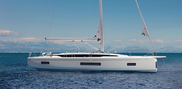 Bavaria C46 - 5 cab. Sueno