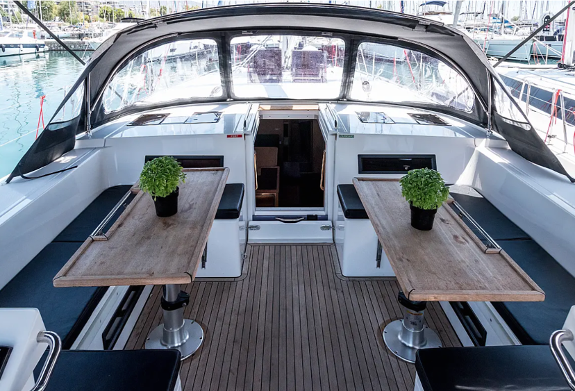 Bavaria C50 - 5 + 1 cab. Amaltheia