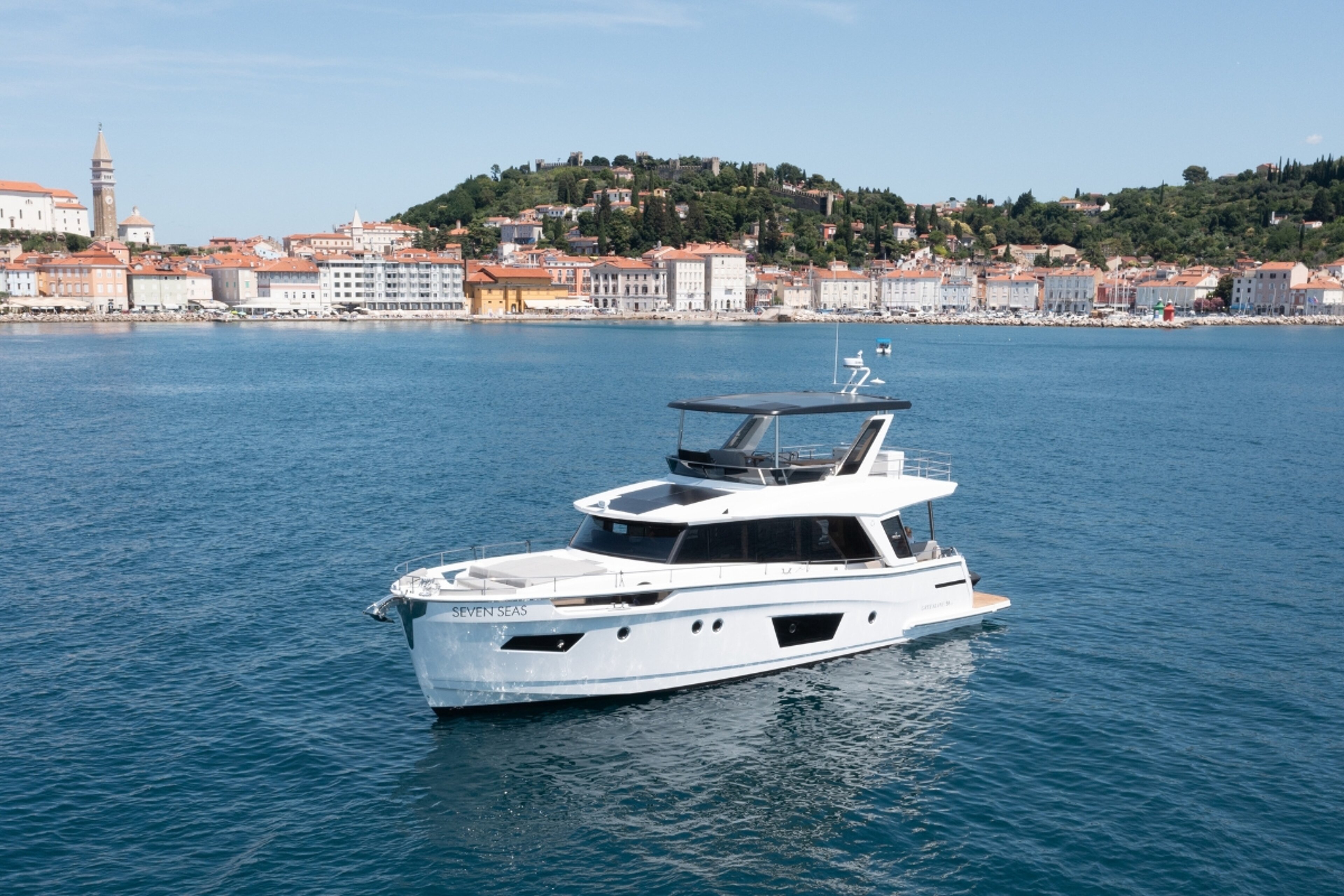 Greenline 58 Fly Seven Seas