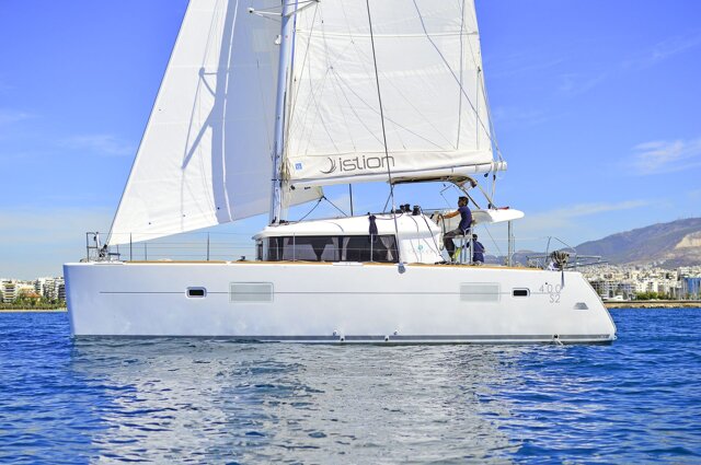 Lagoon 400 S2 - 4 + 2 cab. Vicky