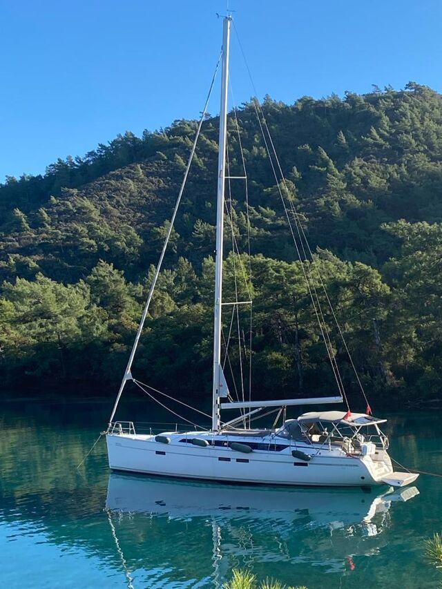 Bavaria Cruiser 46 Style - 3 cab. Penta 1