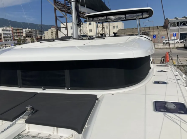 Lagoon 42 - 4 + 2 cab. Silence