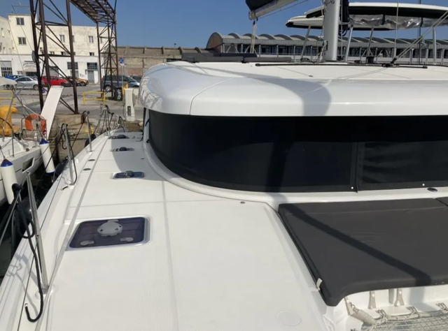 Lagoon 42 - 4 + 2 cab. Silence