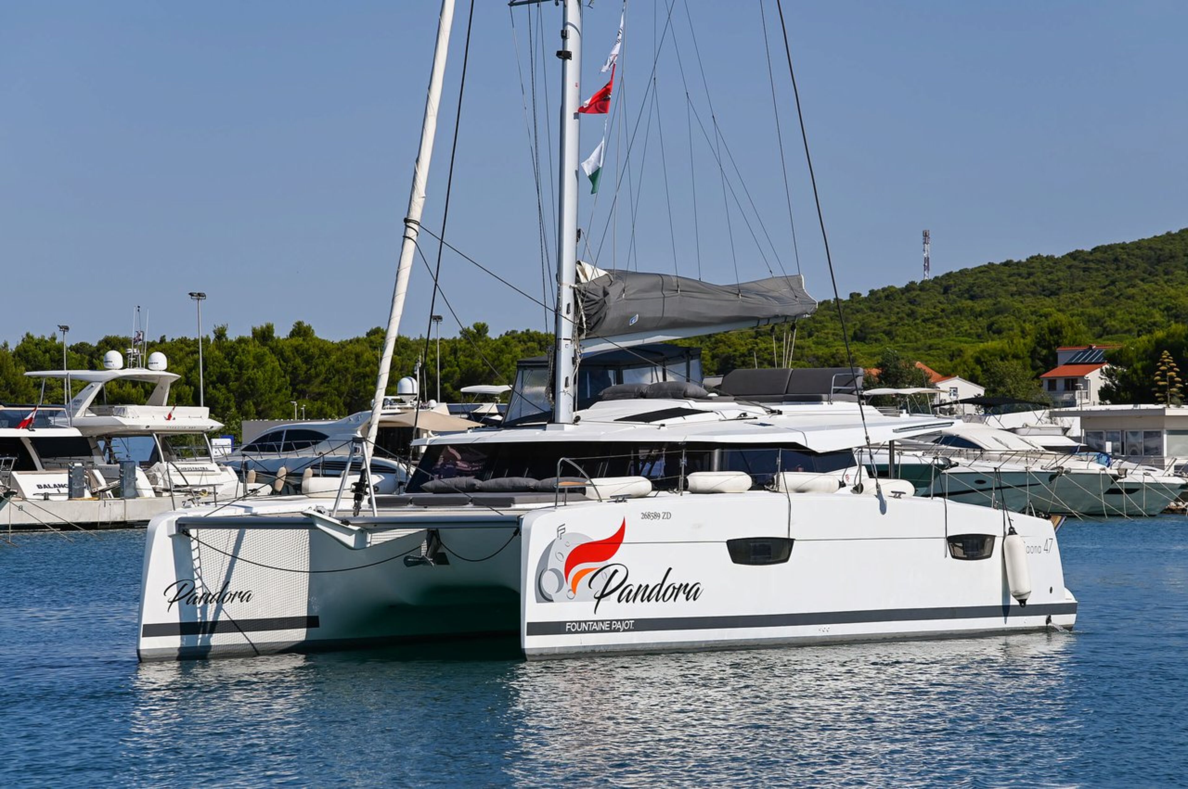 Fountaine Pajot Saona 47 Maestro - 3 + 1 cab. Pandora I