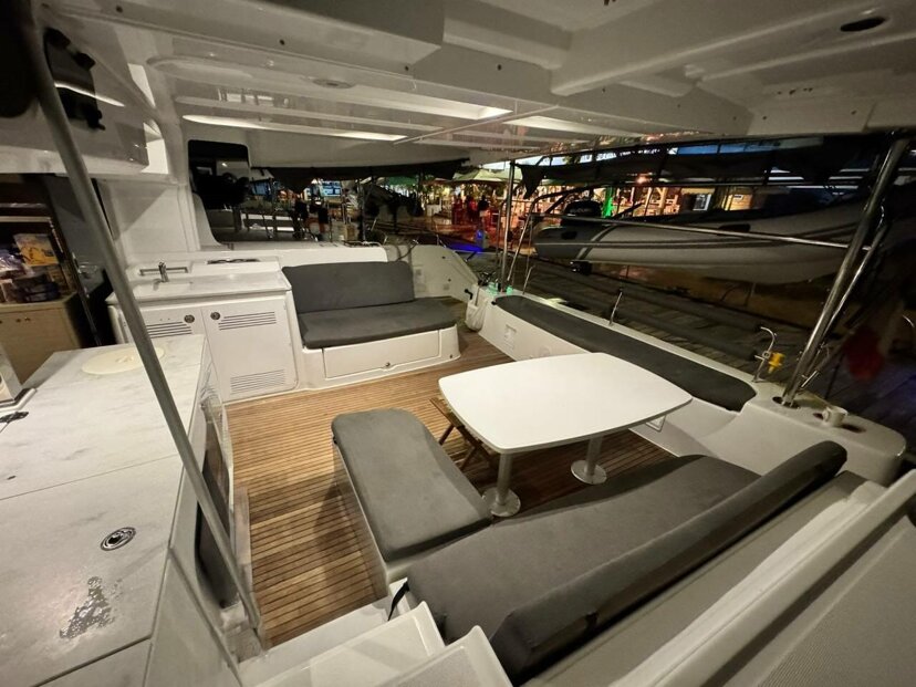 Lagoon 42 - 4 + 2 cab. Karukera