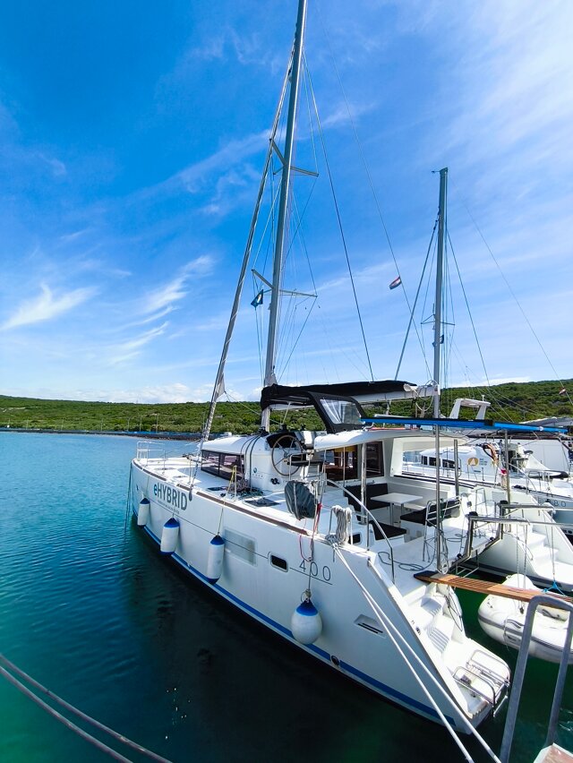 Lagoon 400 S2 - 4 + 2 cab. Independent I