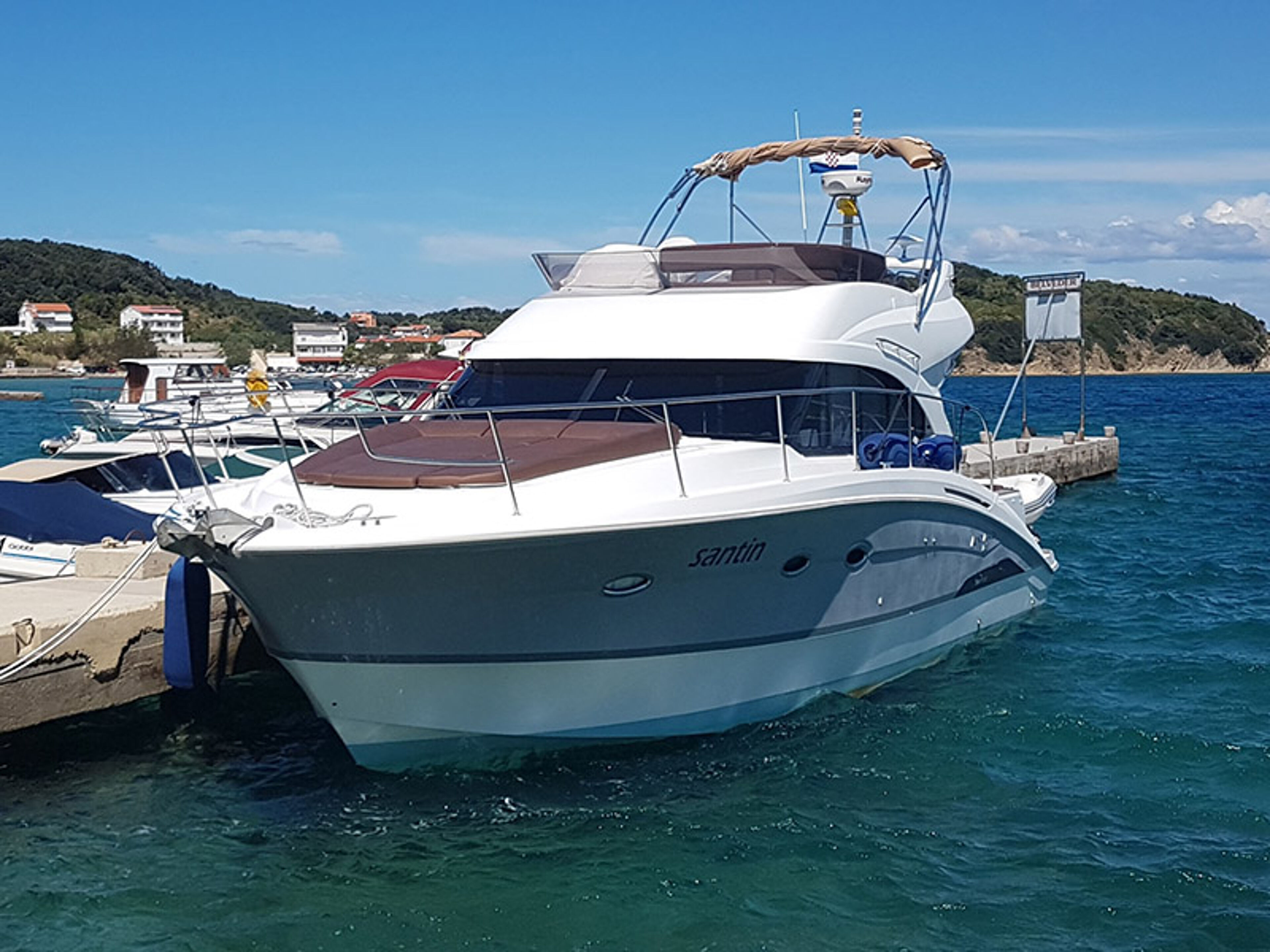 Beneteau Antares 42 Fly Santin