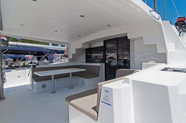 Bali 4.5 - 4 + 2 cab. Adria Nikita