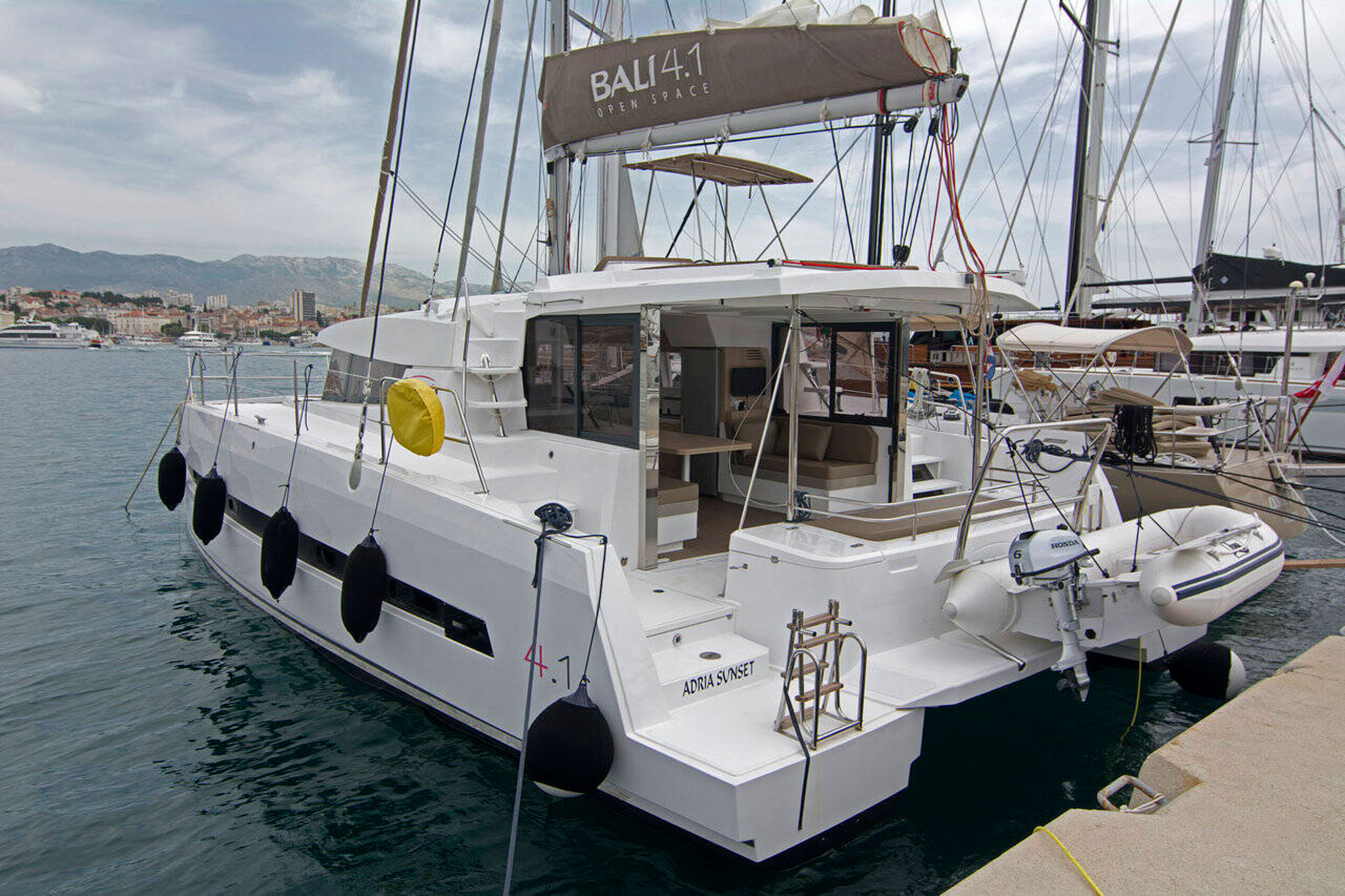 Bali 4.1 - 4 cab. Adria Sunset