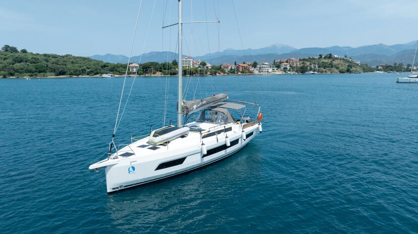 Dufour 44 - 4 cab Alfasyr