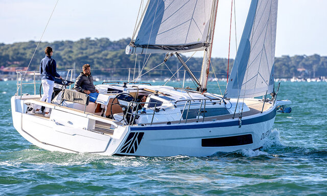Dufour 37 - 2 cab. Thais