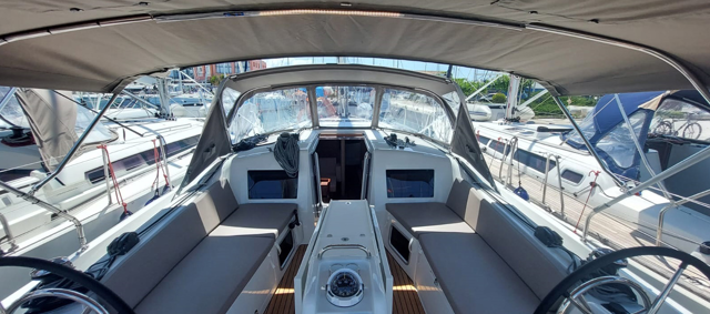 Sun Odyssey 410 - 3 cab. Baghera