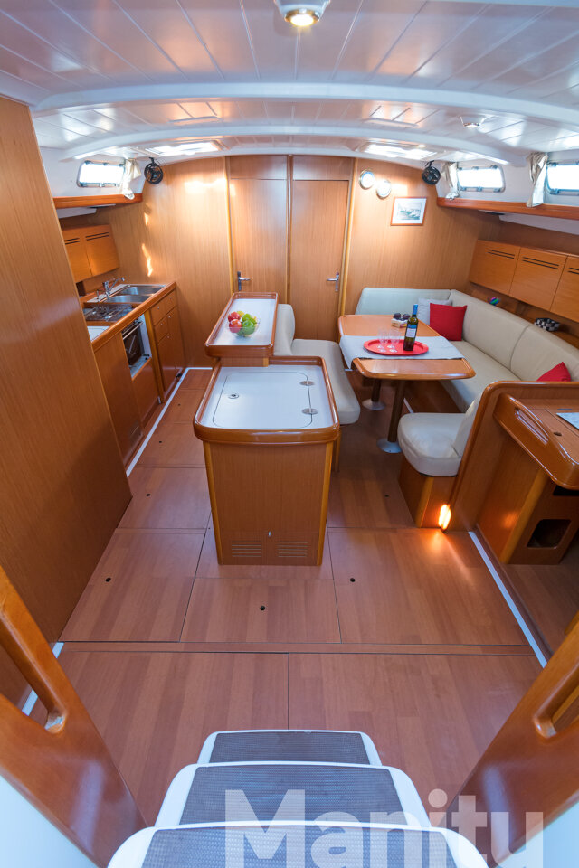 Cyclades 50.5 - 5 + 1 cab. Manitu