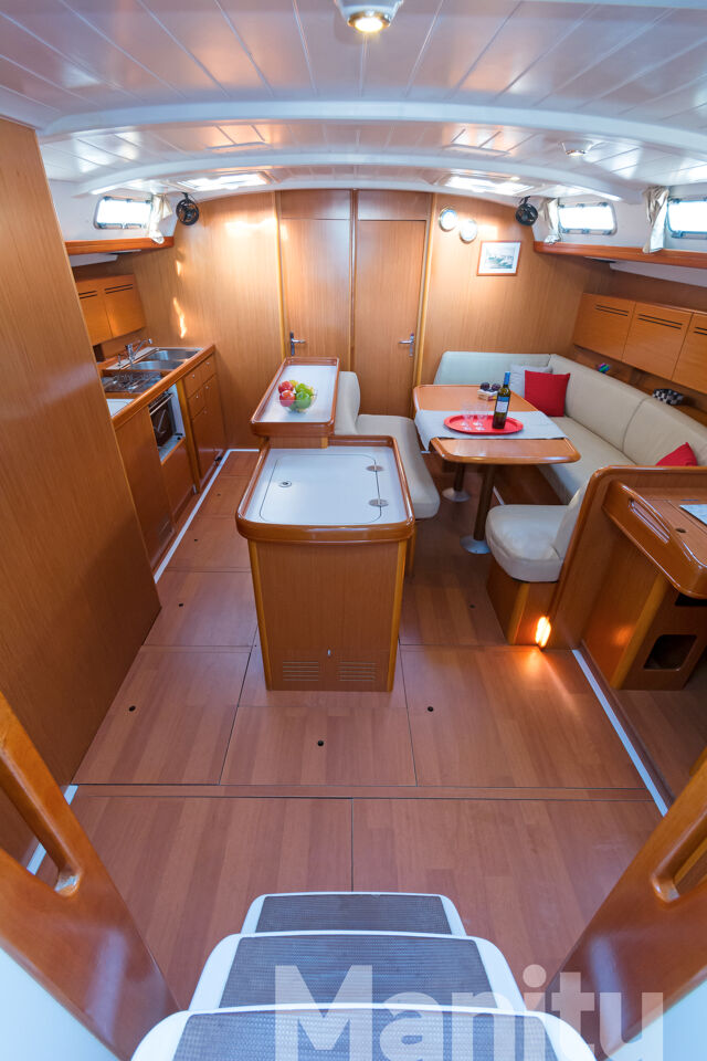 Cyclades 50.5 - 5 + 1 cab. Manitu