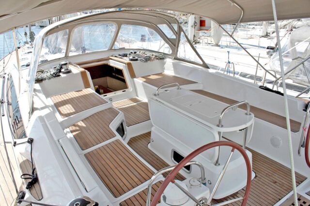 Jeanneau 53 - 6 cab. Zeus