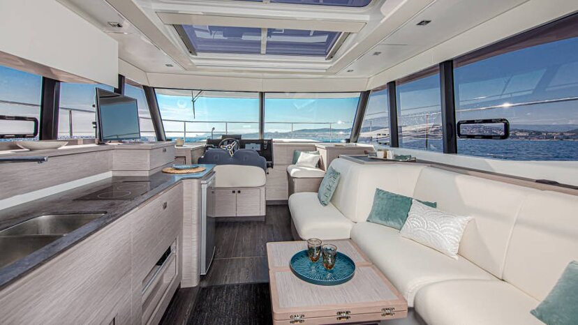 Fountaine Pajot MY4.S - Maestro Blue Champagne