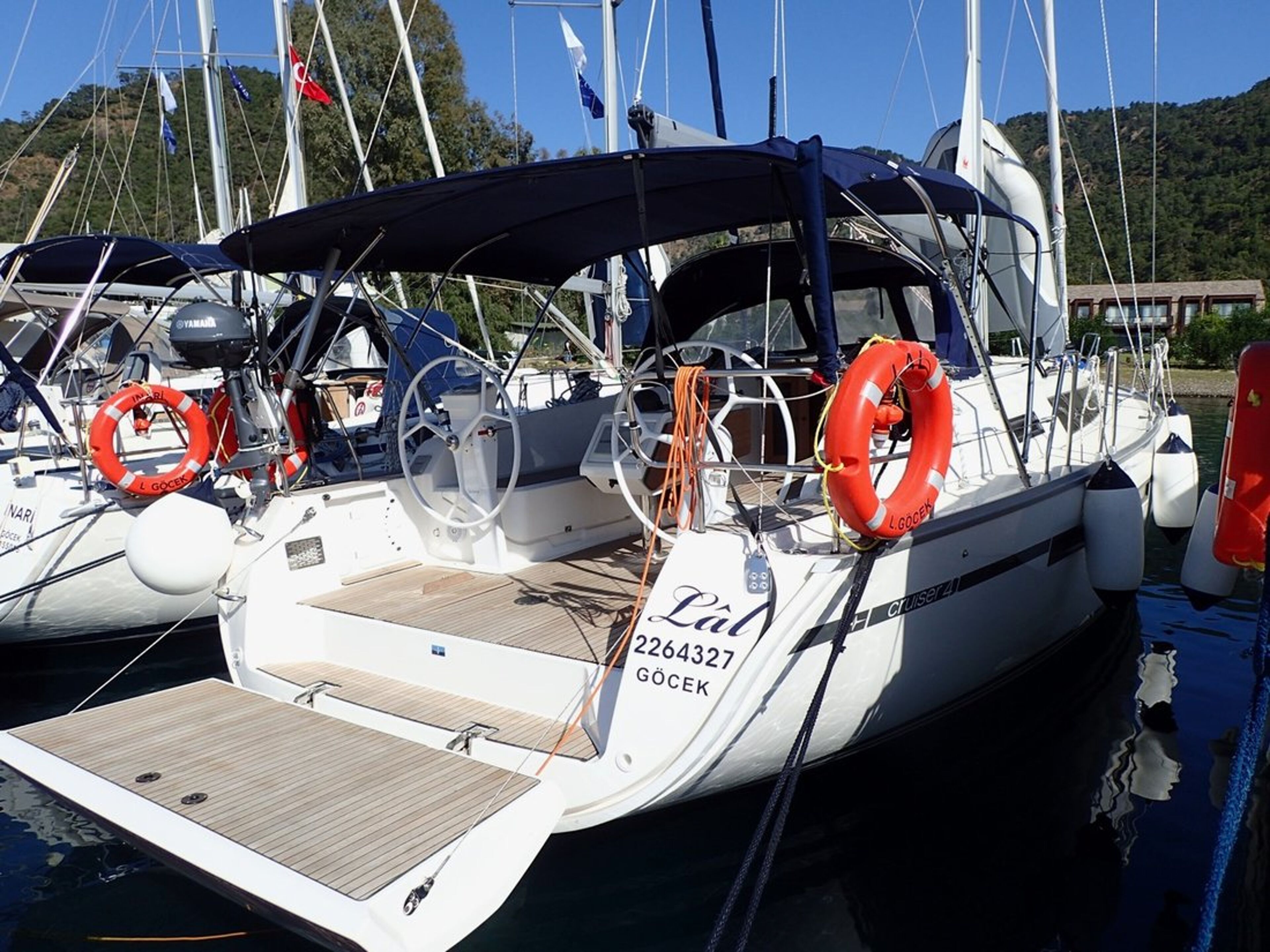 Bavaria Cruiser 41 - 3 cab. Lal