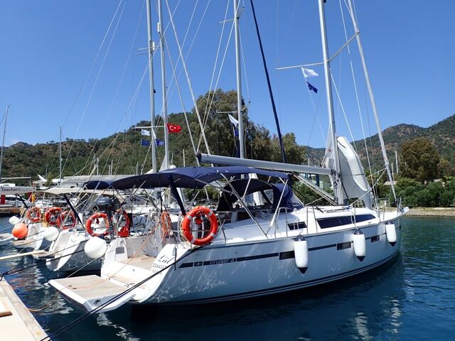 Bavaria Cruiser 41 - 3 cab. Lal