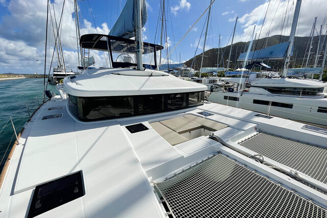 Lagoon 52 F - 6 + 2 cab. Amanda