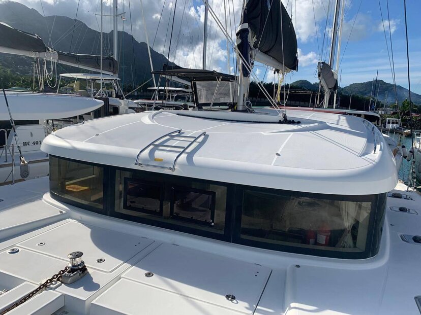 Lagoon 40 - 3 + 2 cab Last One