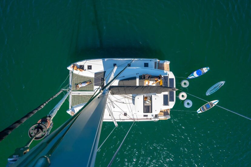 Lagoon 43 - 4 + 2 cab. ALBA J
