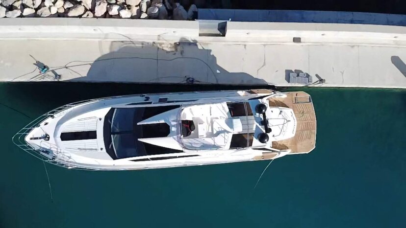 Galeon 700 Skydeck - 4 + 1 cab. Obession Two