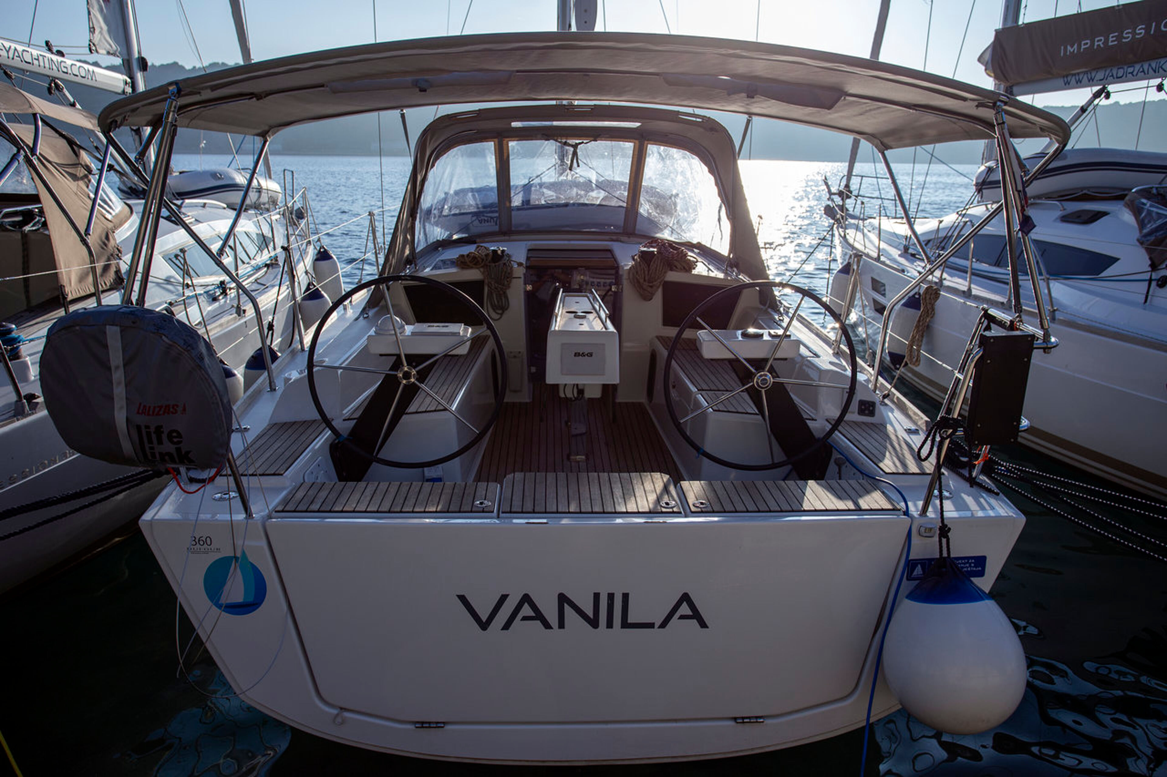 Dufour 360 GL - 3 cab. Vanila