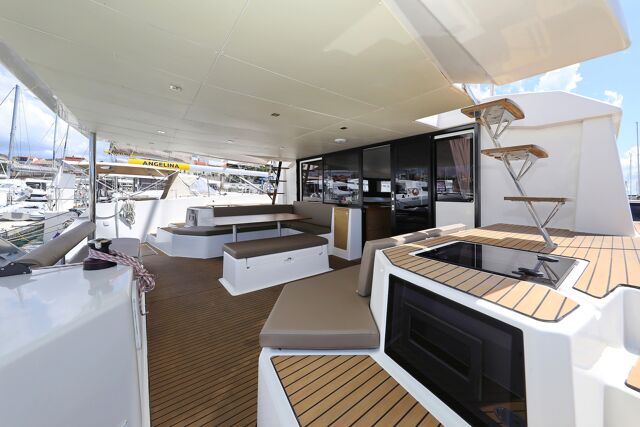 Dufour 48 Catamaran - 5 + 1 cab. Be Mine