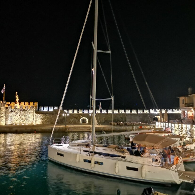 Sun Odyssey 440 - 4 cab. Jolie