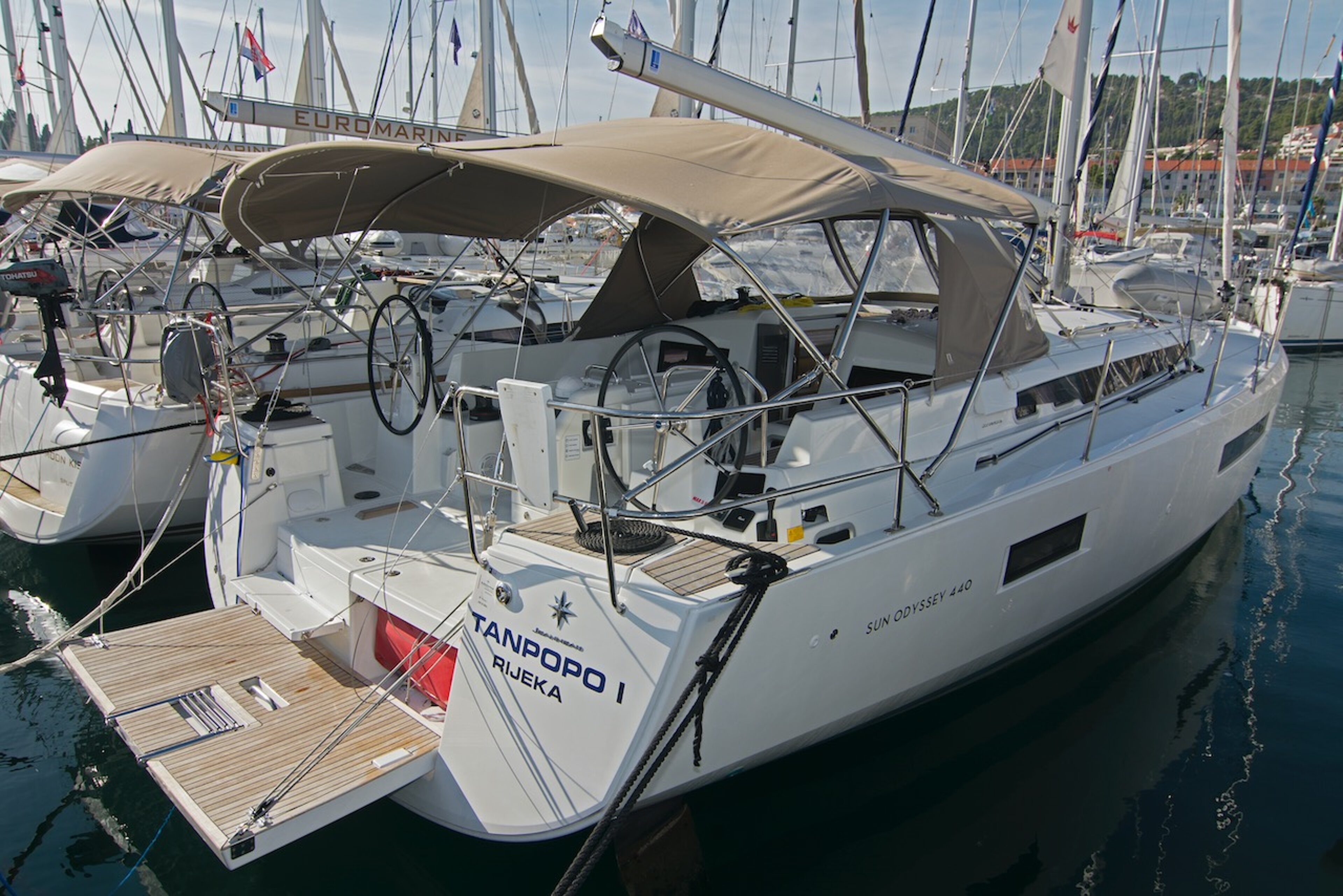 Sun Odyssey 440 - 4 cab. Tanpopo