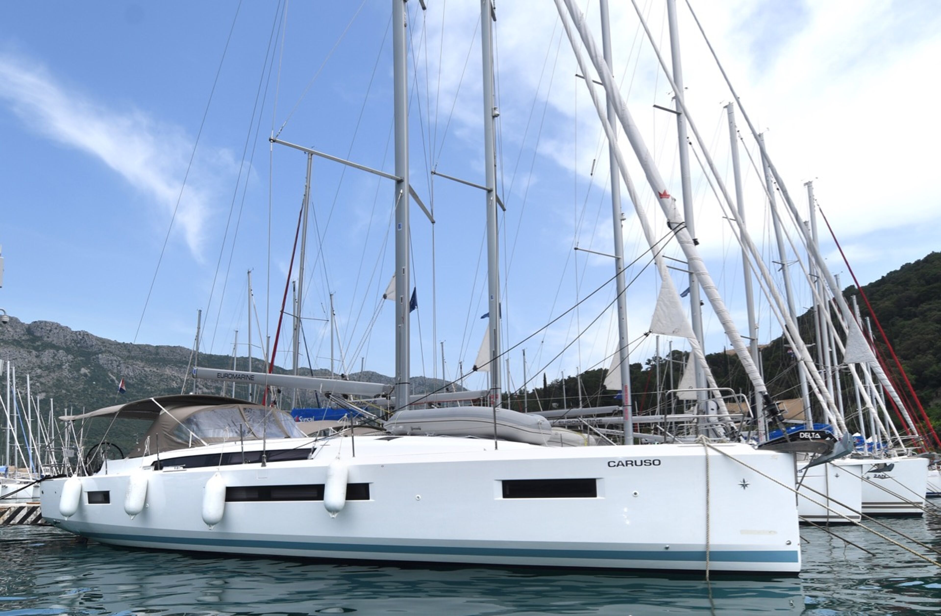 Sun Odyssey 490 - 5 cab. Caruso