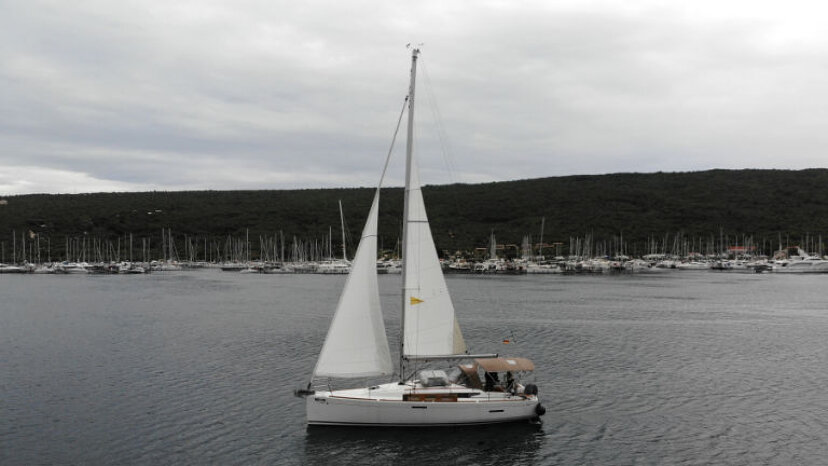 Sun Odyssey 389 Sissi