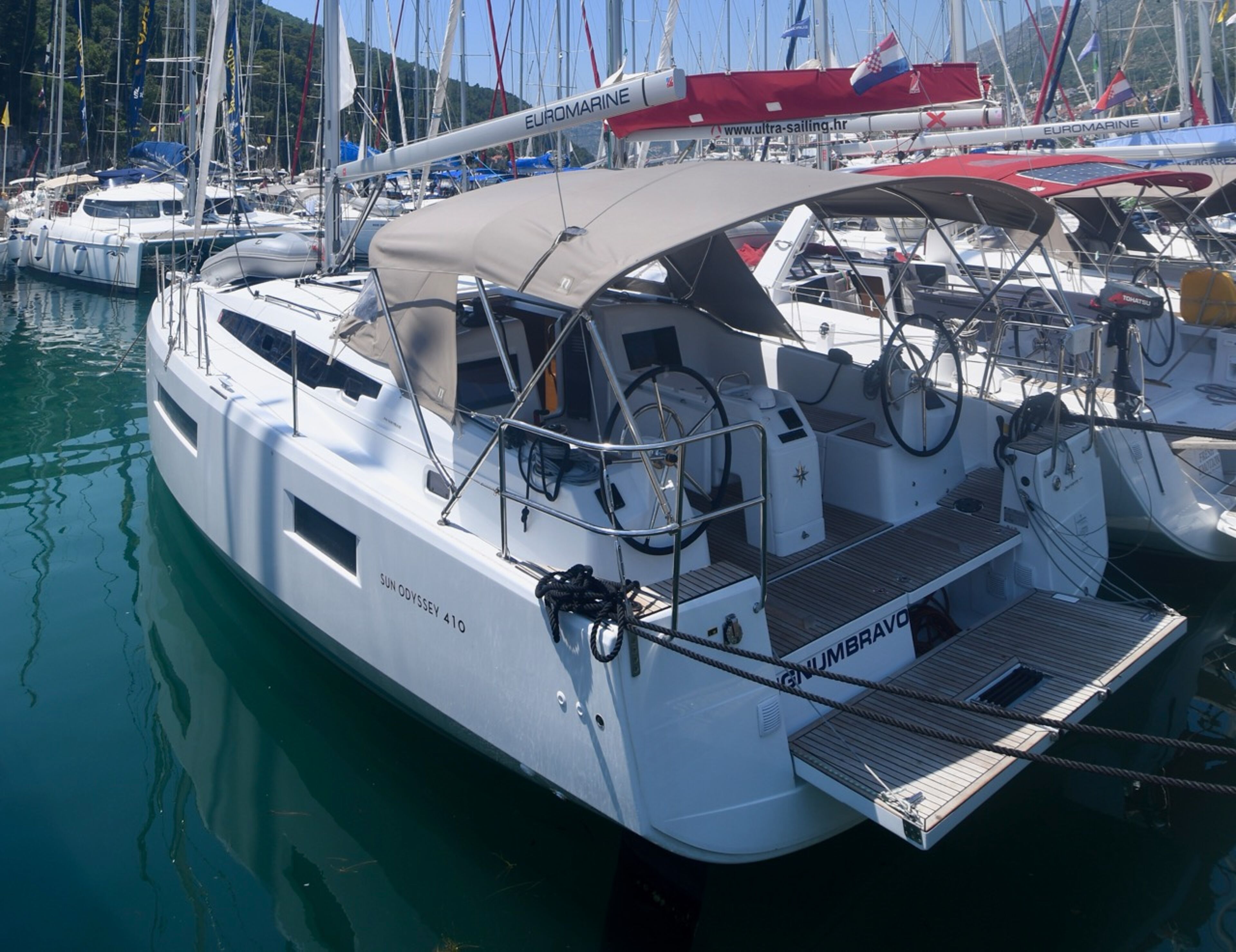 Sun Odyssey 410 - 3 cab. Signum Bravo