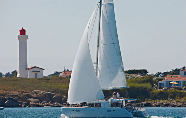 Lagoon 450 F - 4 + 2 cab. BigElli