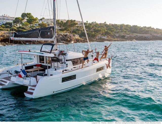 Lagoon 40 - 4 + 2 cab Marinero