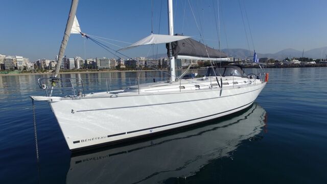 Cyclades 50.5 - 5 + 1 cab. Joker