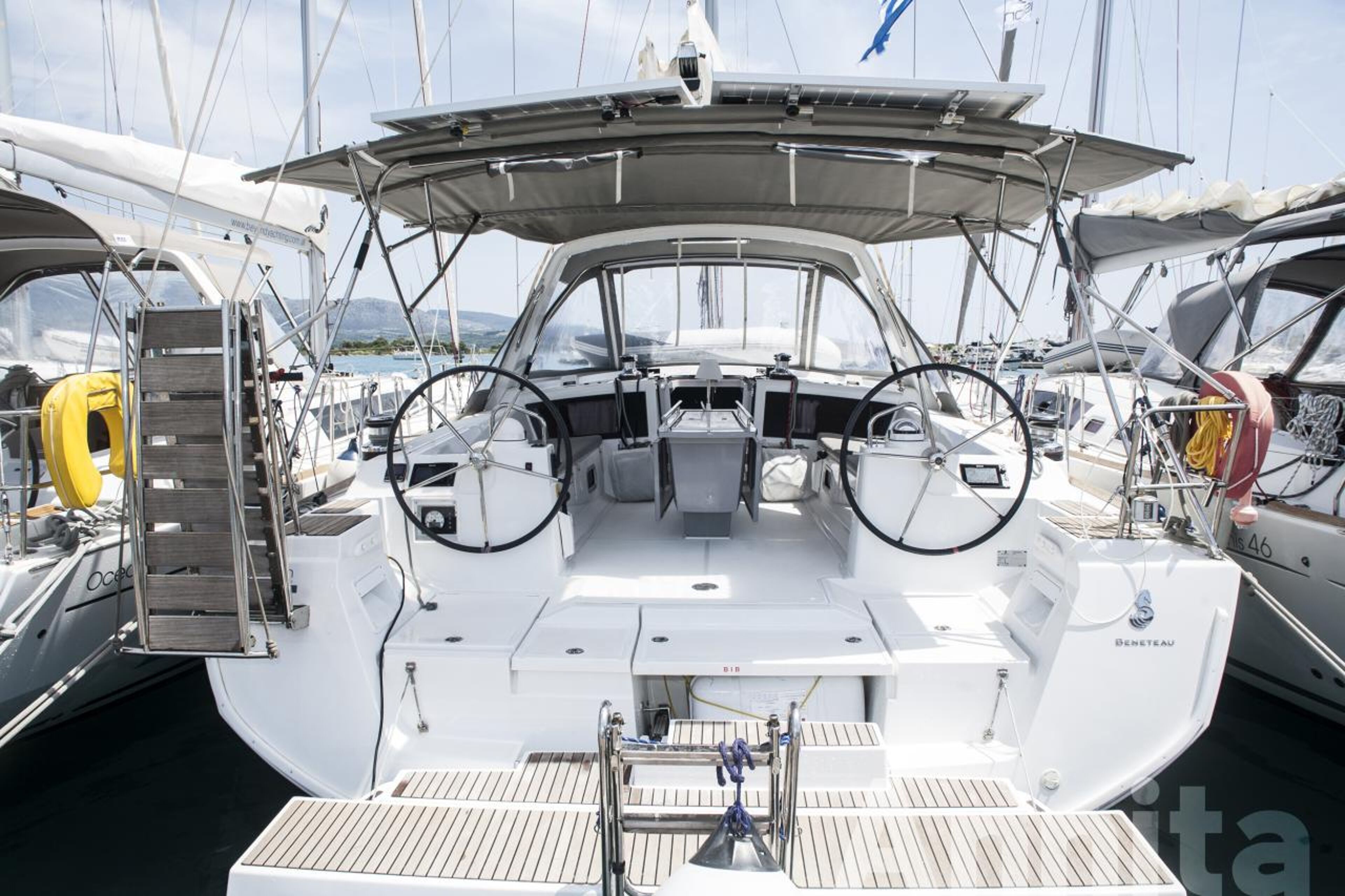 Oceanis 48 - 5 cab. Annita