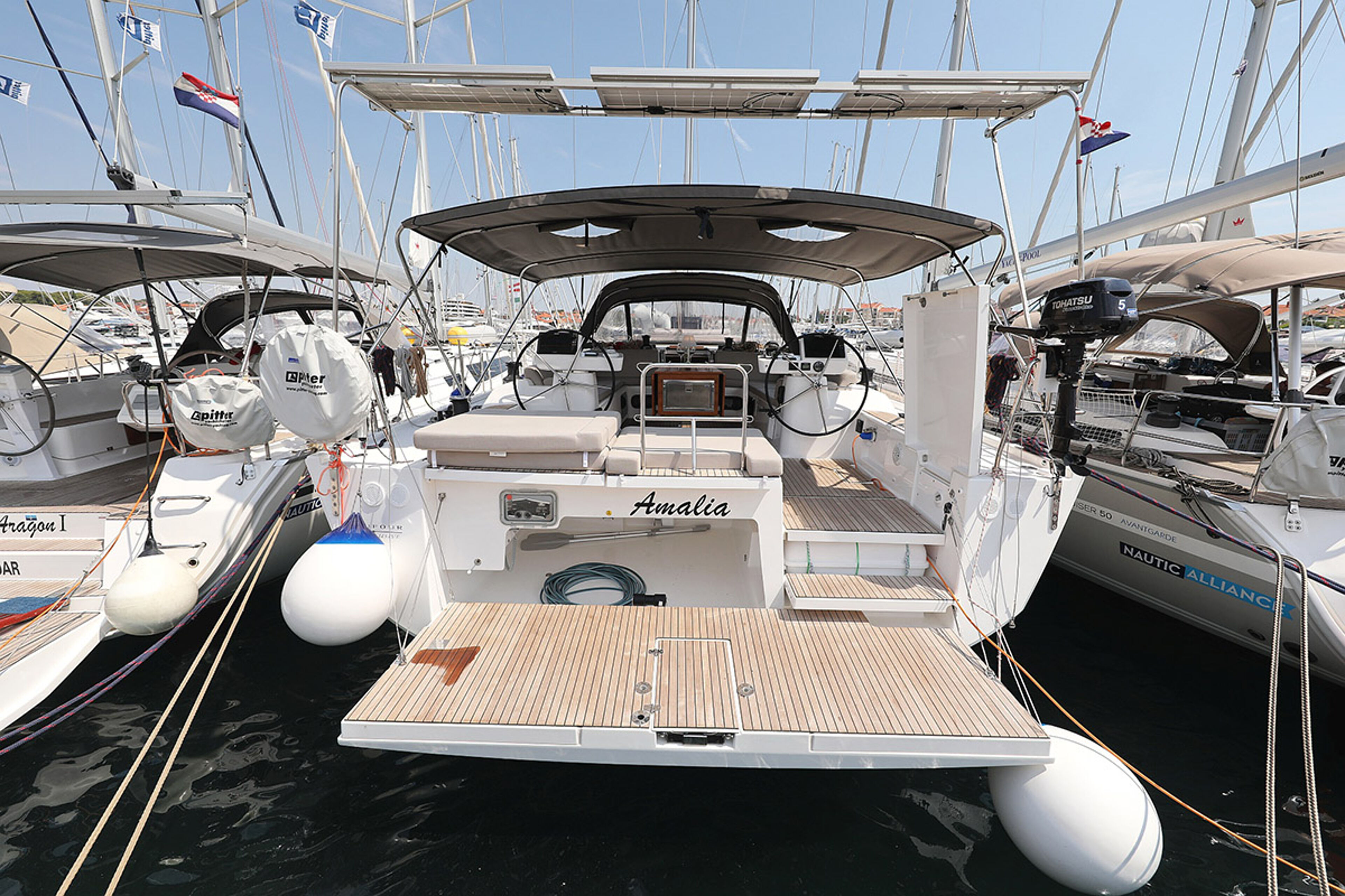 Dufour 56 Exclusive - 5 + 1 cab. Amalia