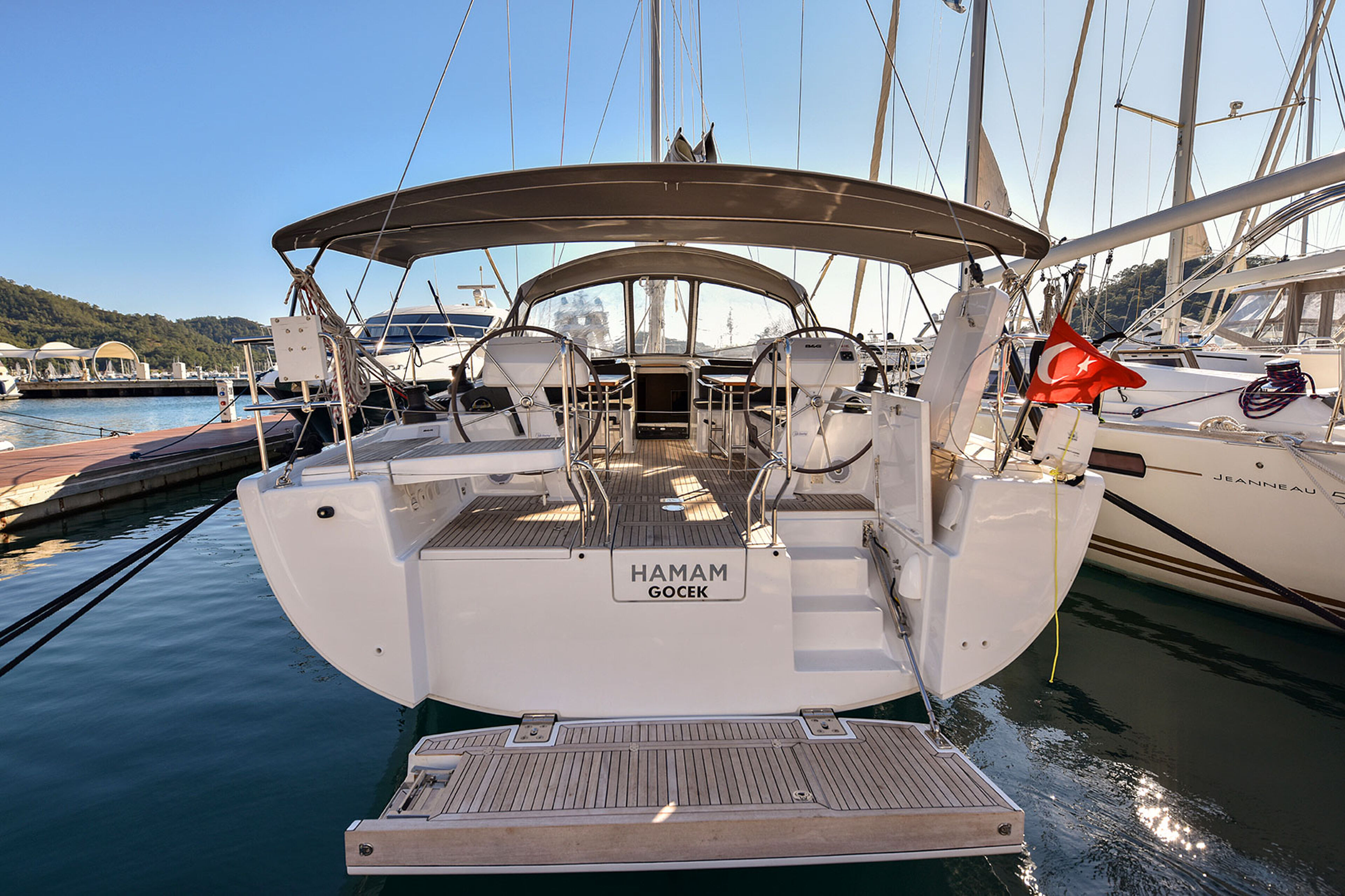 Hanse 508 - 5 + 1 cab. Hamam