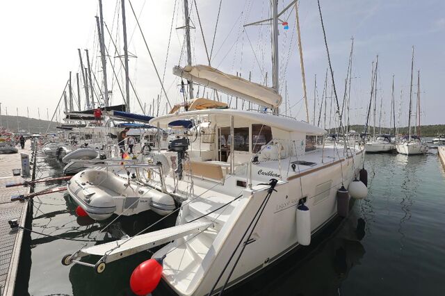 Lagoon 400 - 4 + 2 cab. Caribbean