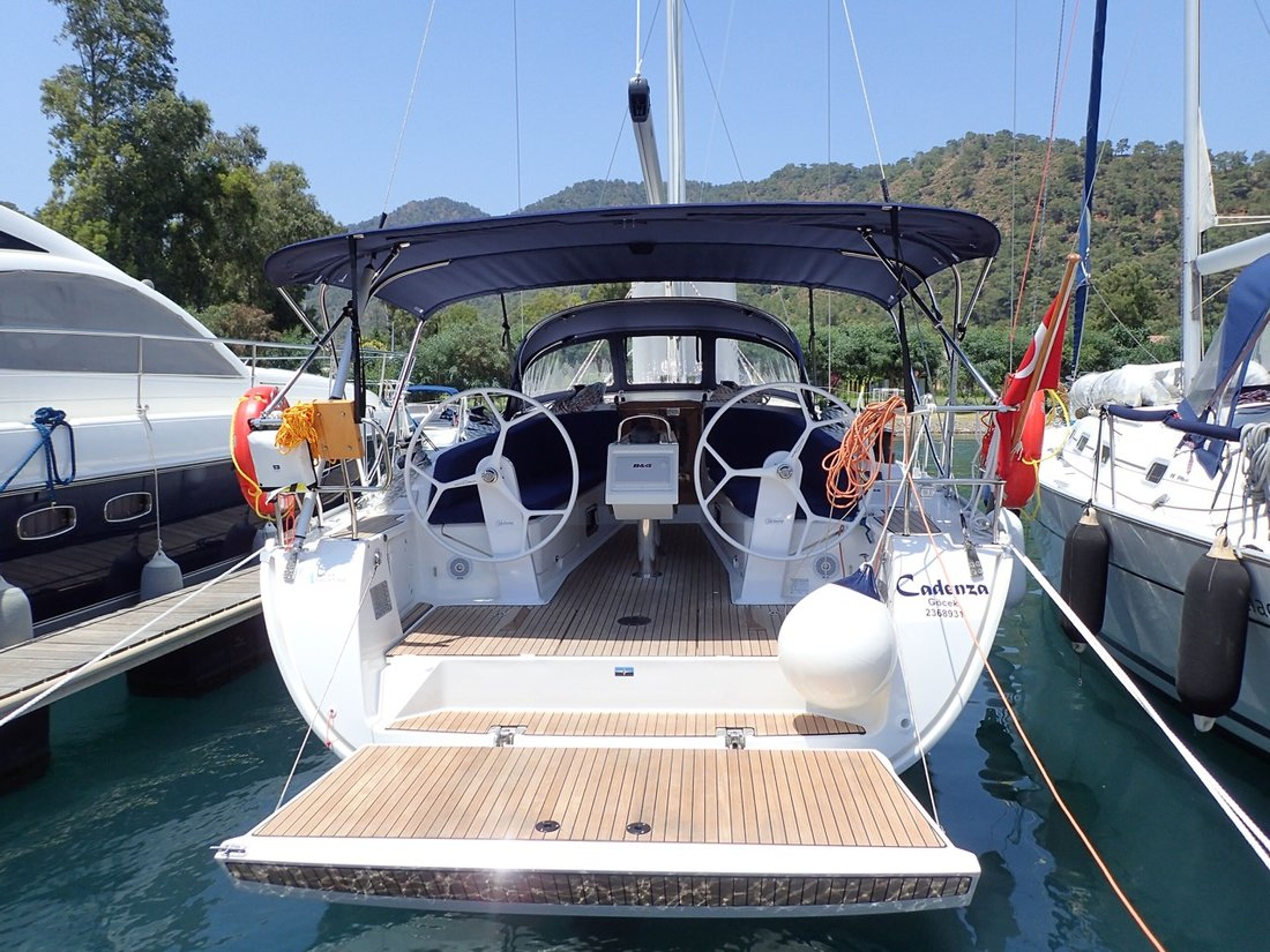 Bavaria Cruiser 41 - 3 cab. Cadenza