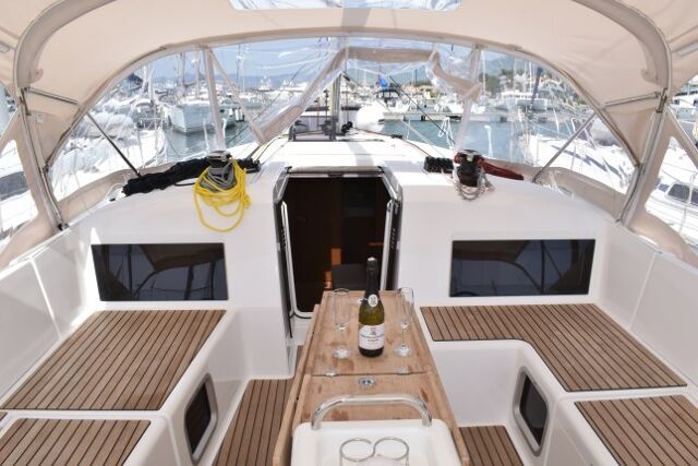 Sun Odyssey 490 - 5 + 1 cab. Hrvaska