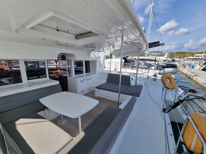 Lagoon 450 F - 4 + 2 cab. Lalouche