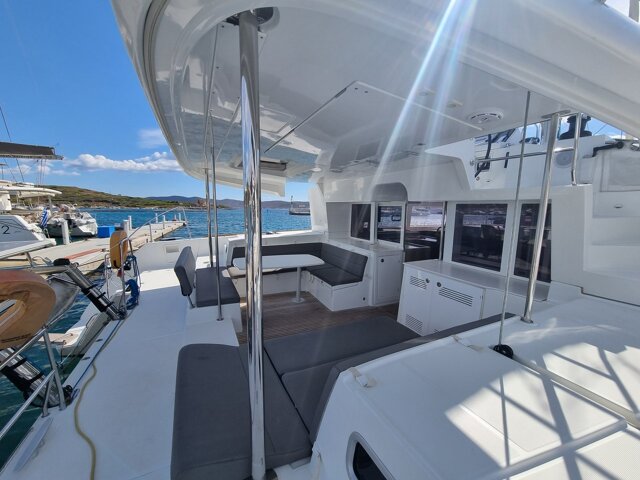 Lagoon 450 F - 4 + 2 cab. Lalouche
