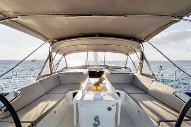 Oceanis 51.1 - 5 + 1 cab. Viennastar