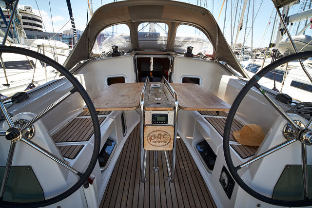 Sun Odyssey 349 Nana