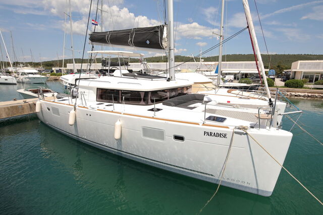 Lagoon 450 F - 4 + 2 cab. Paradise